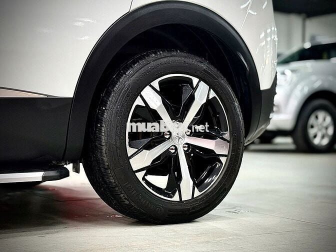 Peugeot 3008 Allure 2021 - 15000 km