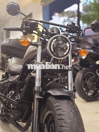 Rebel300 siêu đẹp,Rất nhiều đồ chơi,có báo số