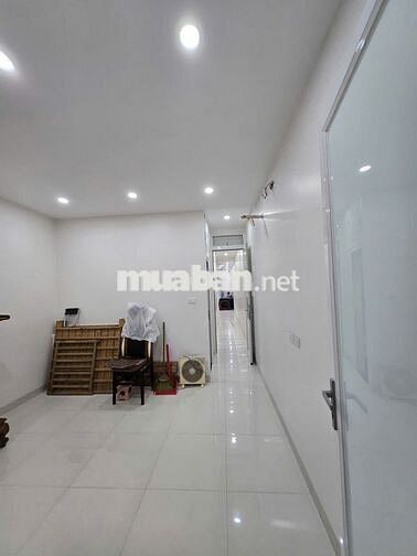 Cho thuê văn phòng,mặt bằng tầng 1 85m2 phố Tây Kết, Bạch Đằng,Hà Nội