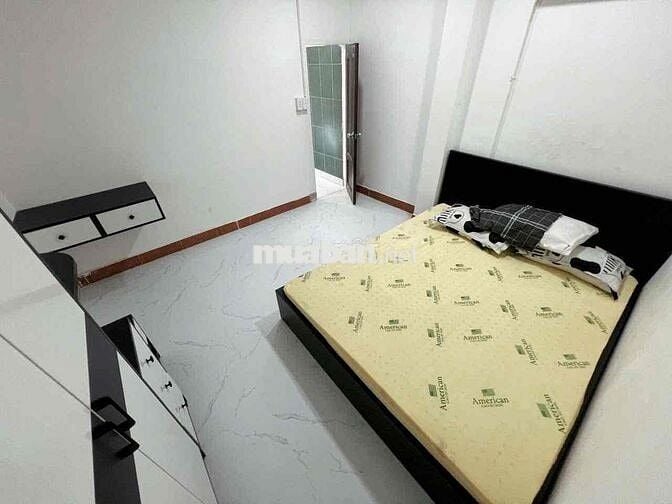 Cho Thuê Căn Hộ Trệt 1pn Tách Bếp Rộng Thoáng Full NT Ngay CMT8 Quận 3