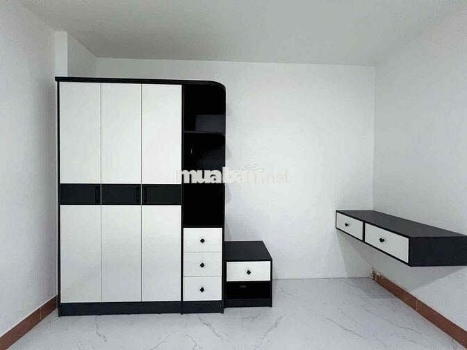 Cho Thuê Căn Hộ Trệt 1pn Tách Bếp Rộng Thoáng Full NT Ngay CMT8 Quận 3