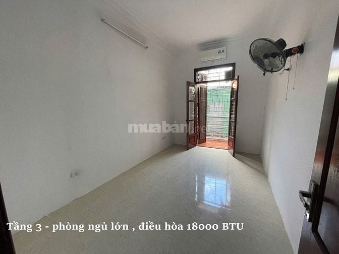  CHO THUÊ NHÀ số 2 dãy A8 ngõ 51 đường Nguyễn Khoái, DT 40m2x 4 tầng