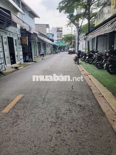 Cho thuê nhà mặt tiền đường nhựa Bà Điểm _ Hocmon