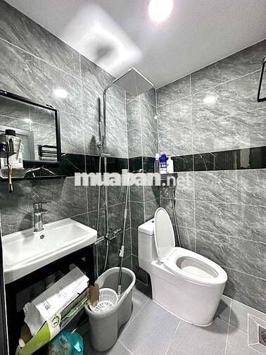 Thanh Lý Đẩy Bán Gấp Căn Nhà Nở Hậu Ngay Trung Tâm Vĩnh Lộc B