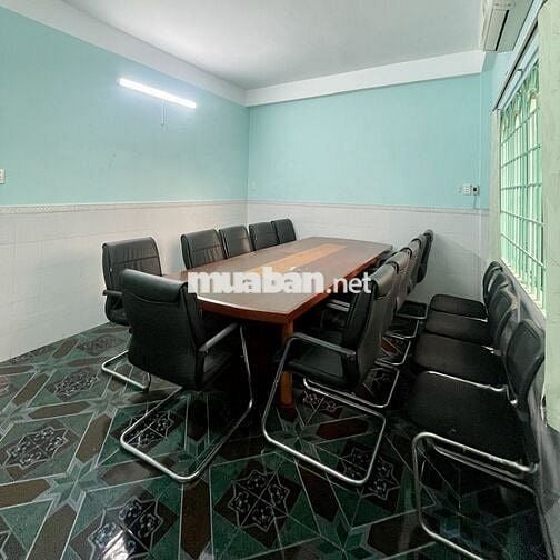 Văn phòng cách Aeon Mall 1km, 5tr4/tháng, bao điện nước wifi