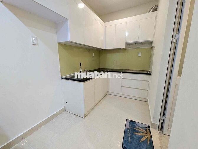 Chuyển công tác cần bán Căn 62m2; Full nội thất gỗ.