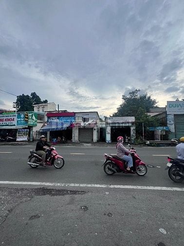 Chính chủ cho thuê nhà mặt tiền Đỗ Xuân Hợp