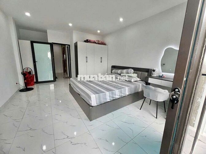 Hàng Xóm Linh Đàm Ô Tô Tránh Thang Máy 45m2 5T 7,8ty