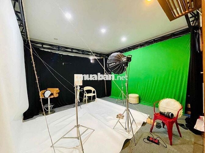 CHO THUÊ HXH NGUYỄN BÌNH KHIÊM BẾN NGHÉ QUẬN 1