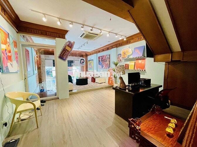 CHO THUÊ HXH NGUYỄN BÌNH KHIÊM BẾN NGHÉ QUẬN 1