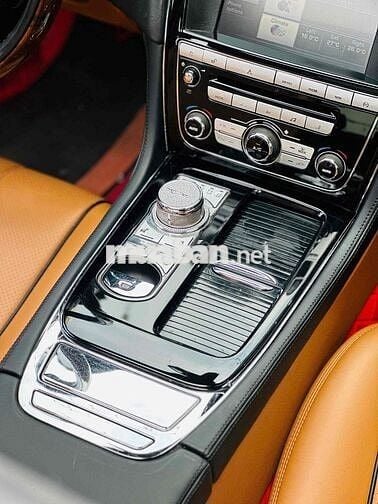 JAGUAR XJL PORTFOLIO MODEL 2015