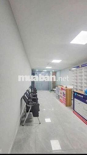 Tôi cần bán nhà Khuất Duy Tiến 6tầng thang máy full nội thất .