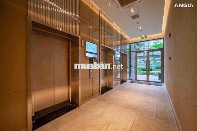 CĂN TRỐNG Ở LIỀN. NHÀ SẠCH - MỚI - GIÁ SINH VIÊN - TIỆN ÍCH CAO CẤP