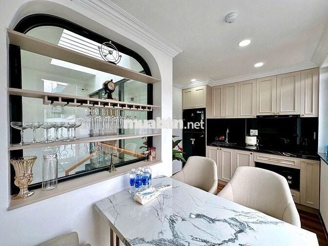 Căn hộ full nội thất cao cấp ( 35 - 50m2), giặt sấy riêng -  Quận 3