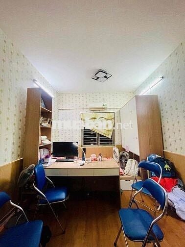 Bán căn chung cư nguyên bản N05 Trần Quý Kiên, có thể sửa 2 ngủ đẹp