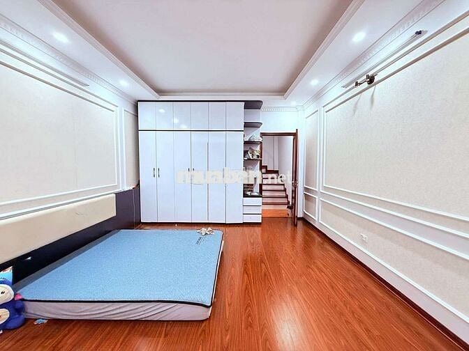 Bán nhà Chính Chủ Yên Hoà Cầu Giấy, 36m2, 80m ra phố, 10.2 tỷ!
