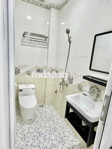 Phòng 3tr, có tủ lạnh, máy lạnh, KDC 13E, sau ĐH VHU EUH Bình Chánh