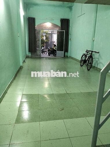 Nhà nguyên căn dt 4❌18 gác lửng 2wc hẻm 6m thông khu Lê Văn Quới 7,5tr