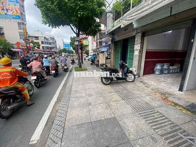 Mặt bằng lối đi riêng ngay góc ngã ba