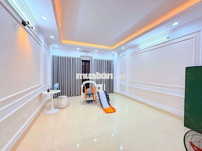 Bán nhà Chính Chủ Yên Hoà Cầu Giấy, 36m2, 80m ra phố, 10.2 tỷ!