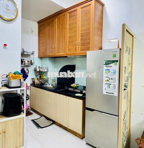 Bán Nhà đường Trần Văn Ơn 22m2 xây 2 Tầng Giá 3,1 Tỷ