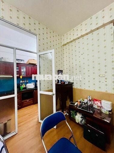 Bán căn chung cư nguyên bản N05 Trần Quý Kiên, có thể sửa 2 ngủ đẹp