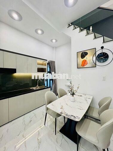 * HÀNG HIẾM * NHÀ GỐC 2 MẶT TIỀN – 2 TẦNG, FULL NỘI THẤT – GIÁ 2,85 TỶ