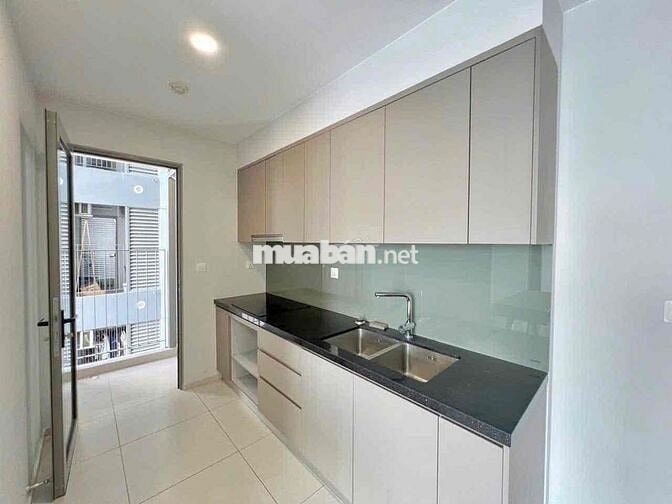 Cho thuê căn hộ 3PN có 3 máy lạnh. Sẵn ở ngay. LH xem nhà.