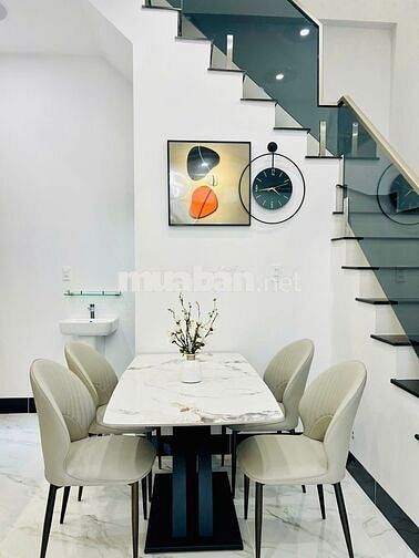 * HÀNG HIẾM * NHÀ GỐC 2 MẶT TIỀN – 2 TẦNG, FULL NỘI THẤT – GIÁ 2,85 TỶ