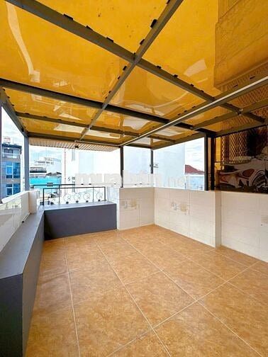 Ban nhà HXH mới Hoàng Văn Thụ 3.8x8m, 4 tầng full NT giá 5.9 tỷ