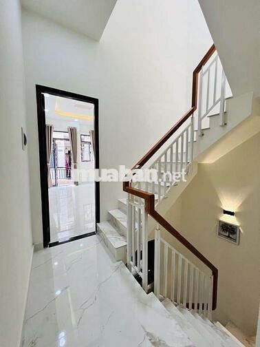 NHÀ BÁN Q8 SIÊU ĐẸP - 40M2- 3 TẦNG- 4PN- FULL NỘI THẤT - SÁT MT- 4TYXX