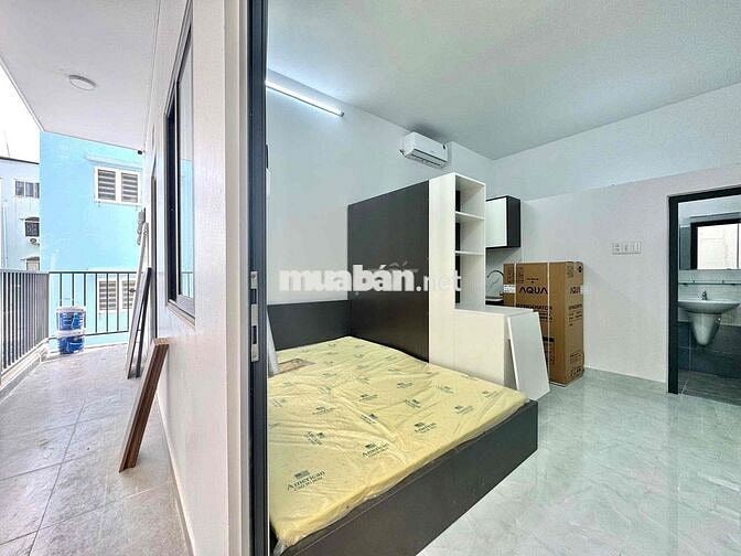 Phòng mới có ban công ngay gần cầu chữ Y gần Q5,1