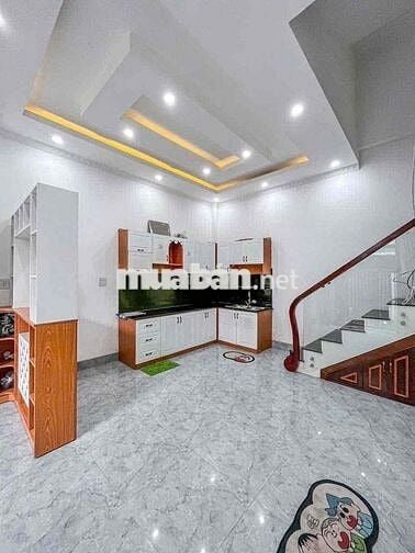 Nhà Trệt Lầu Mới 2pn 2wc hẻm 876 Trần Nam Phú