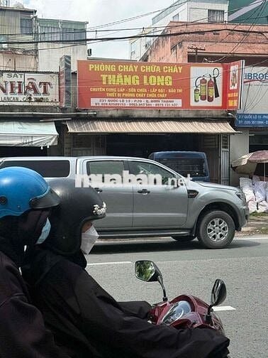 Bán nhà mặt tiền đường quốc lộ 13, diện tích 235m2; Giá bán 57 tỷ động