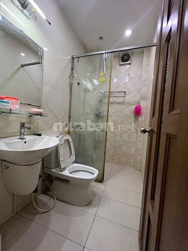 🏡Nhà Mặt Tiền 5x12 , 5 tấm Kênh Hồng Bàng ,quận 6