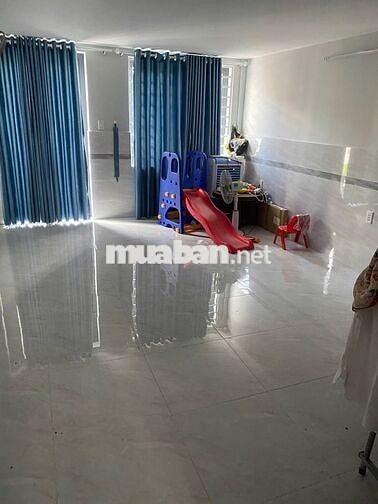 Nhà mặt tiền chợ hẻm 6m Huỳnh Văn Bánh