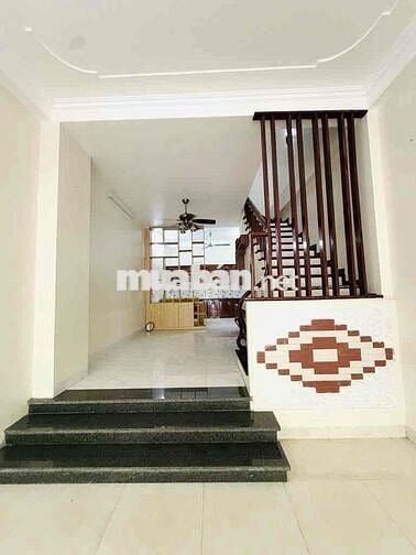 Bán nhà DV khu D Yên Nghĩa 4 tầng phân lô vỉa hè, đường ô tô thông.