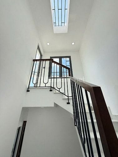 LÔ GÓC BỀ THẾ NHƯ BIỆT THỰ tại Nguyễn Tư Giản,55m2xMT7m,VIEW TOÀN CẢNH