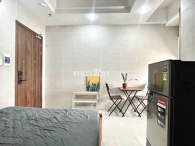 PHÒNG ĐẸP CÓ THANG MÁY 5 PHÚT ĐI ĐH NGOẠI THƯƠNG