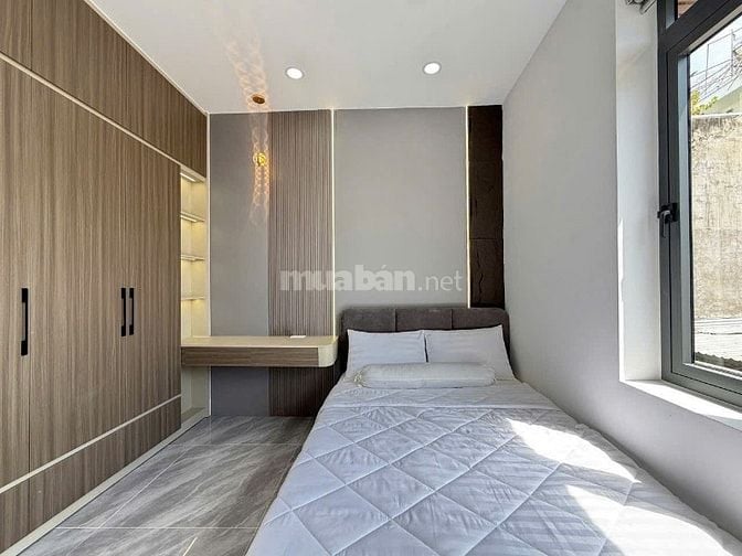 LÔ GÓC BỀ THẾ NHƯ BIỆT THỰ tại Nguyễn Tư Giản,55m2xMT7m,VIEW TOÀN CẢNH