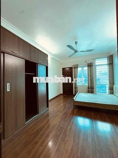 Bán nhà DV khu D Yên Nghĩa 4 tầng phân lô vỉa hè, đường ô tô thông.