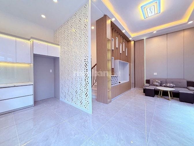 LÔ GÓC BỀ THẾ NHƯ BIỆT THỰ tại Nguyễn Tư Giản,55m2xMT7m,VIEW TOÀN CẢNH