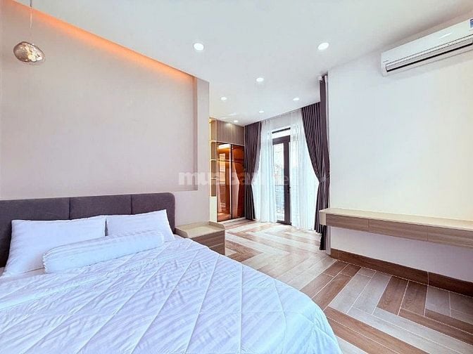LÔ GÓC BỀ THẾ NHƯ BIỆT THỰ tại Nguyễn Tư Giản,55m2xMT7m,VIEW TOÀN CẢNH