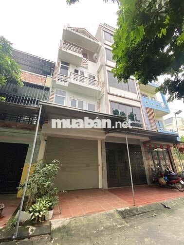 Bán nhà DV khu D Yên Nghĩa 4 tầng phân lô vỉa hè, đường ô tô thông.