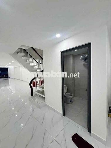 🔥Nhà Mặt Tiền Trung Tâm Quận 10, Thành Thái – 4x20m, Trệt 2 Lầu Suốt