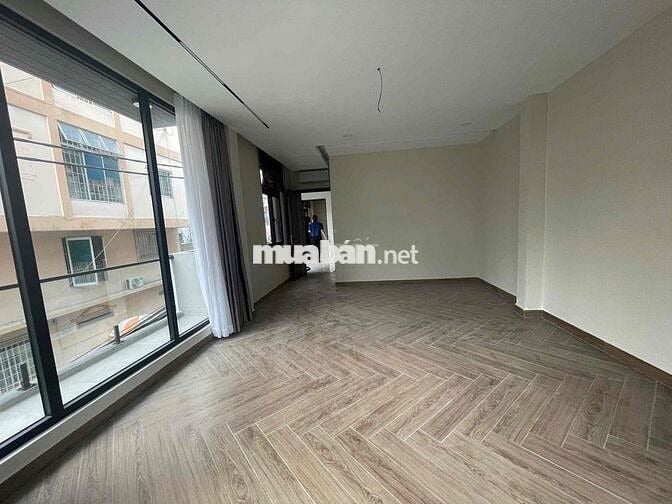 CHO THUÊ NHÀ HXH ĐƯỜNG 3/2 – CĂN GÓC 2 MẶT THOÁNG – 4 TẦNG ĐẸP, NGAY T