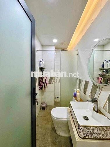 NHÀ ĐẸP VỊ TRÍ ĐẸP GIÁ TỐT GÒ VẤP