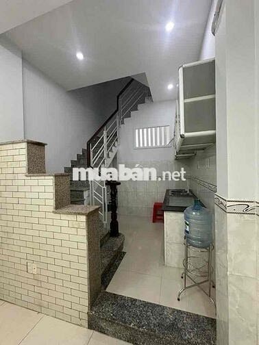 Nhỉnh 5 Tỷ Nhà HXH, Tám Danh, P4, Q8, 31m2, 4 Tầng, 2PN, 3WC