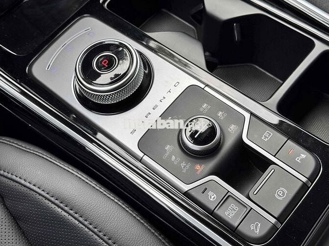 SORENTO 2.2AT Signature - Máy Dầu (Logo mới)