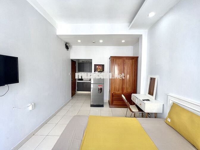 PHÒNG BAN CÔNG CÓ THANG MÁY 5P ĐI HUTECH - GTVT